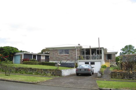 Photo of property in 16 Tuakau Road, Pukekohe, 2120