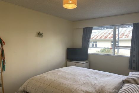 Photo of property in 5 Hawker Street, Mount Victoria, Wellington, 6011