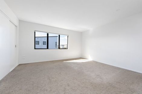 Photo of property in 58 Minhas Road, Papakura, 2110