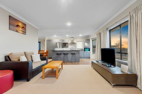 Photo of property in 18 Ashgrove Place, Ohauiti, Tauranga, 3112