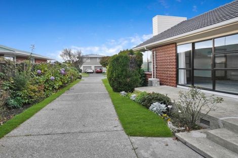 Photo of property in 26 Toorak Avenue, Avonhead, Christchurch, 8042