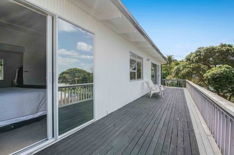 Photo of property in 71 Mckenzie Avenue, Arkles Bay, Whangaparaoa, 0932