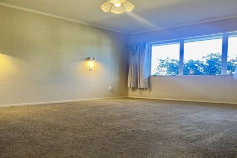Photo of property in 63 Ngatai Road, Otumoetai, Tauranga, 3110