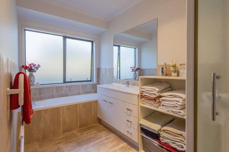 Photo of property in 6 Poynton Lane, Maunu, Whangarei, 0110