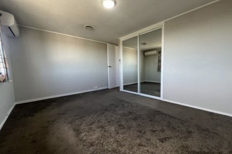 Photo of property in 18 Deodar Place, Totara Heights, Auckland, 2105