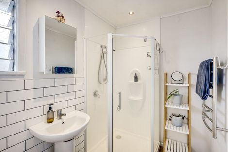 Photo of property in 10 Lipscombe Crescent, Havelock North, 4130