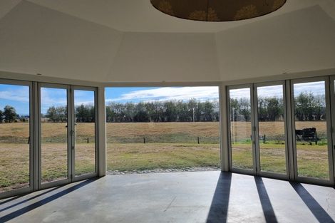 Photo of property in 70 Grays Road, Yaldhurst, Christchurch, 8042