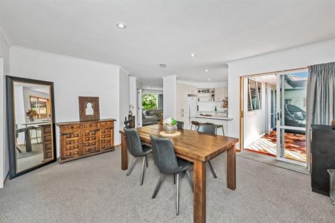 Photo of property in 10 Beauford Place, Parklands, Christchurch, 8083