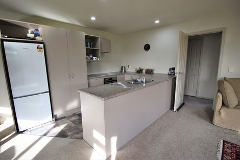 Photo of property in 11 Juniper Close, Alexandra, 9320