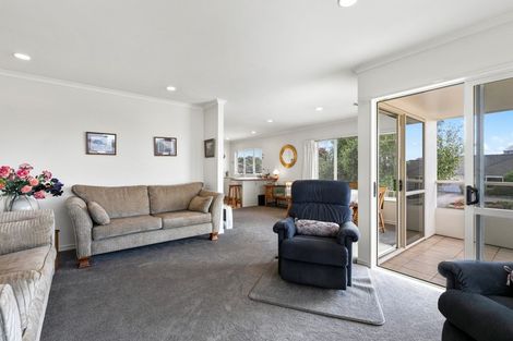 Photo of property in 6a Sunbrae Grove, Mount Maunganui, 3116