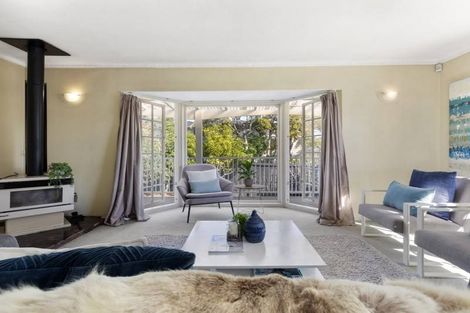 Photo of property in 11 Fielding Crescent, Farm Cove, Auckland, 2012