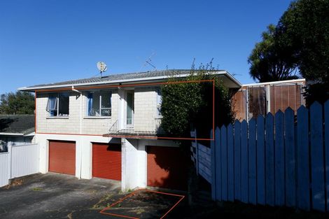 Photo of property in 1/48 Mirrabooka Avenue, Botany Downs, Auckland, 2010