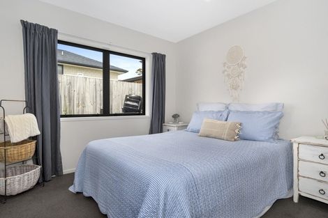 Photo of property in 3 Gumtree Lane, Omokoroa, 3114