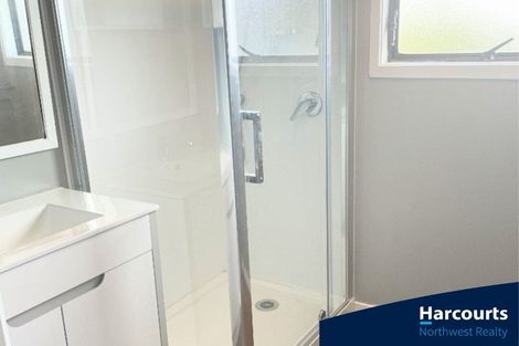Photo of property in 89 West Harbour Drive, West Harbour, Auckland, 0618