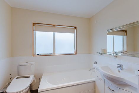 Photo of property in 3b Meredith Way, Paraparaumu Beach, Paraparaumu, 5032