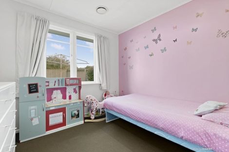 Photo of property in 7 Beazley Avenue, Paparangi, Wellington, 6037