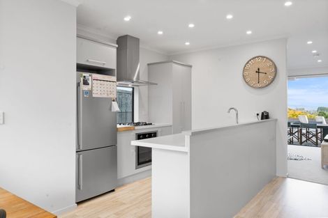 Photo of property in 68 Matairangi Avenue, Totara Heights, Auckland, 2105