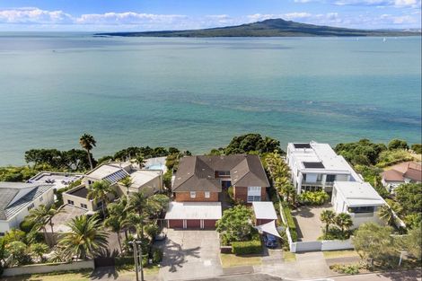 Photo of property in 4/64 Seacliffe Avenue, Belmont, Auckland, 0622