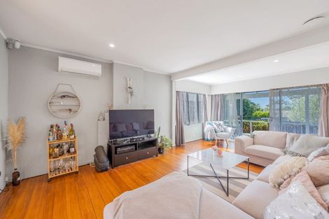 Photo of property in 258 Rangatira Road, Beach Haven, Auckland, 0626