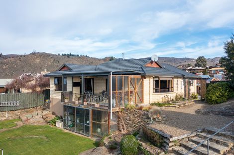 Photo of property in 10 O'neill Crescent, Bridge Hill, Alexandra, 9320