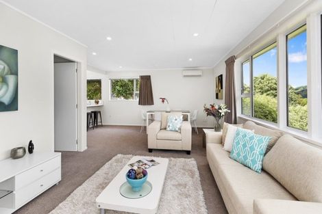 Photo of property in 5 Ayton Drive, Whitby, Porirua, 5024