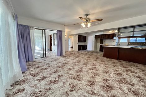 Photo of property in 3 Everglade Drive, Goodwood Heights, Auckland, 2105