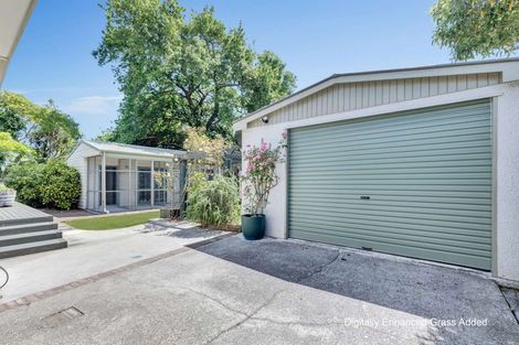 Photo of property in 130a Cook Street, West End, Palmerston North, 4410