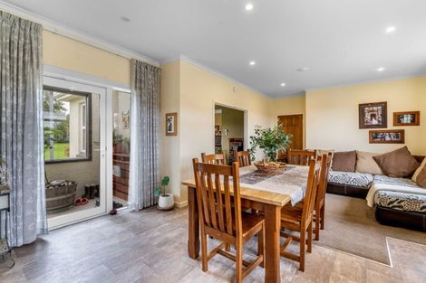 Photo of property in 155 Tussock Creek Grove Bush Road, Grove Bush, Invercargill, 9872