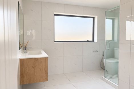 Photo of property in 45 Carnoustie Drive, Wattle Downs, Auckland, 2103