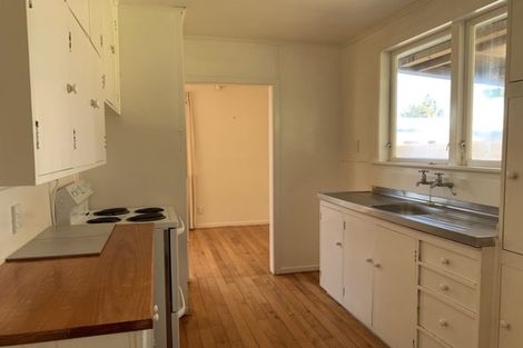 Photo of property in 102 Te Rangitautahanga Road, Turangi, 3334