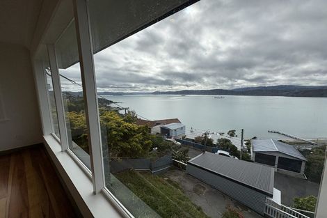 Photo of property in 71 Seatoun Heights Road, Seatoun, Wellington, 6022