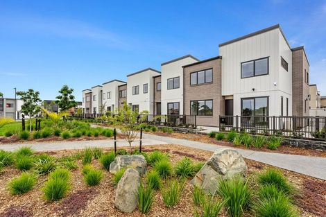 Photo of property in 102 Nganui Avenue, Takanini, Auckland, 2112