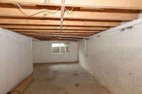 Photo of property in 4/24 Woodglen Road, Glen Eden, Auckland, 0602