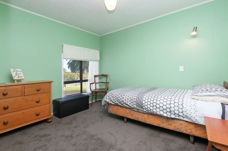 Photo of property in 18 Sheralee Place, Bucklands Beach, Auckland, 2014