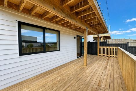 Photo of property in 28 Kowaitau Avenue, Beachlands, 2018