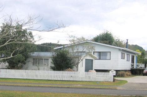 Photo of property in 109 The Drive, Whangamata, 3620