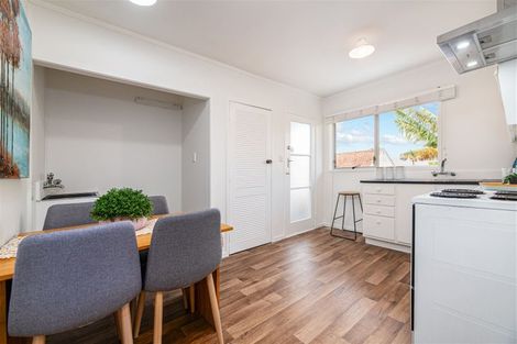 Photo of property in 6/40 Miro Street, New Lynn, Auckland, 0600