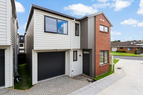 Photo of property in 4/44 Abercrombie Street, Howick, Auckland, 2014