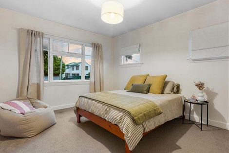 Photo of property in 1/13 Lansbury Avenue, Strowan, Christchurch, 8052