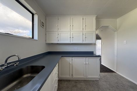 Photo of property in 27a Gemstone Drive, Birchville, Upper Hutt, 5018