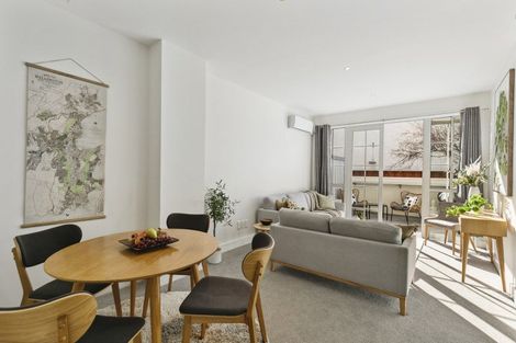 Photo of property in 37 Little George Street, Thorndon, Wellington, 6011