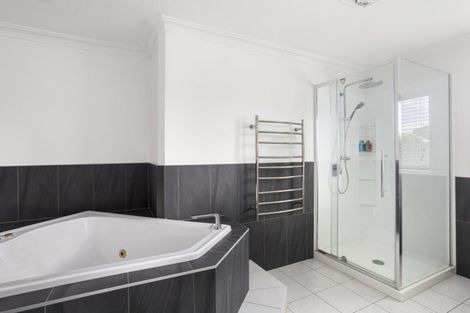 Photo of property in 8 Fuchsia Place, Mount Maunganui, 3116