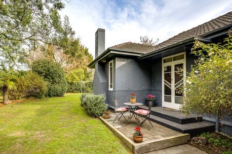 Photo of property in 97 Te Mata Road, Havelock North, 4130