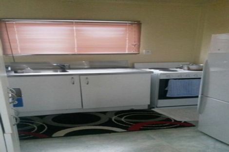 Photo of property in 11 Normandy Place, Henderson, Auckland, 0610