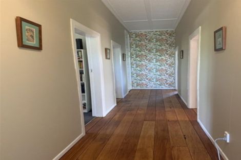 Photo of property in 25 Portia Street, Stratford, 4332