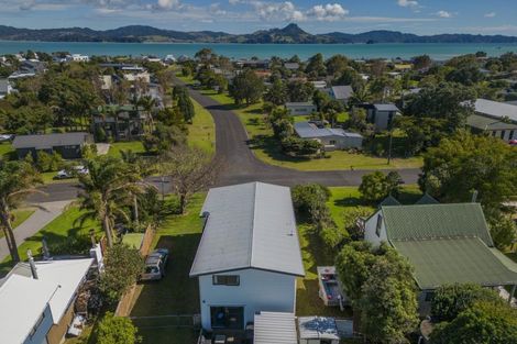 Photo of property in 37 Oyster Drive, Cooks Beach, Whitianga, 3591