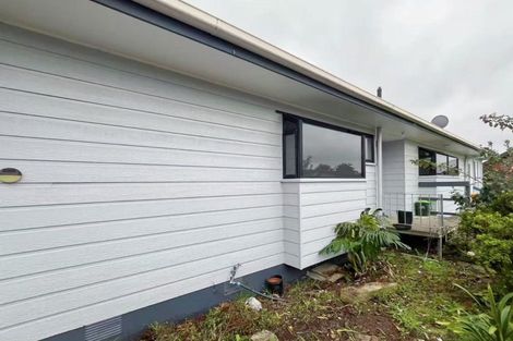 Photo of property in 3 Rukumoana Place, Clendon Park, Auckland, 2103