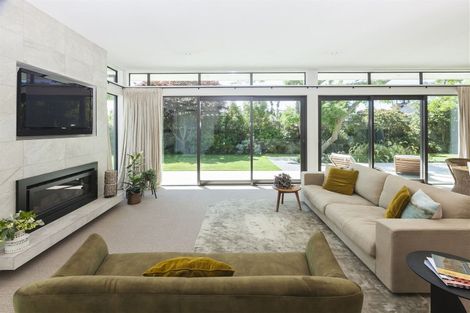 Photo of property in 93 Mays Road, St Albans, Christchurch, 8052