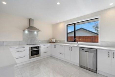 Photo of property in 75c Vivian Street, Burwood, Christchurch, 8083