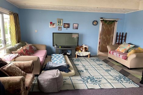 Photo of property in 1/151b Wallace Road, Mangere Bridge, Auckland, 2022